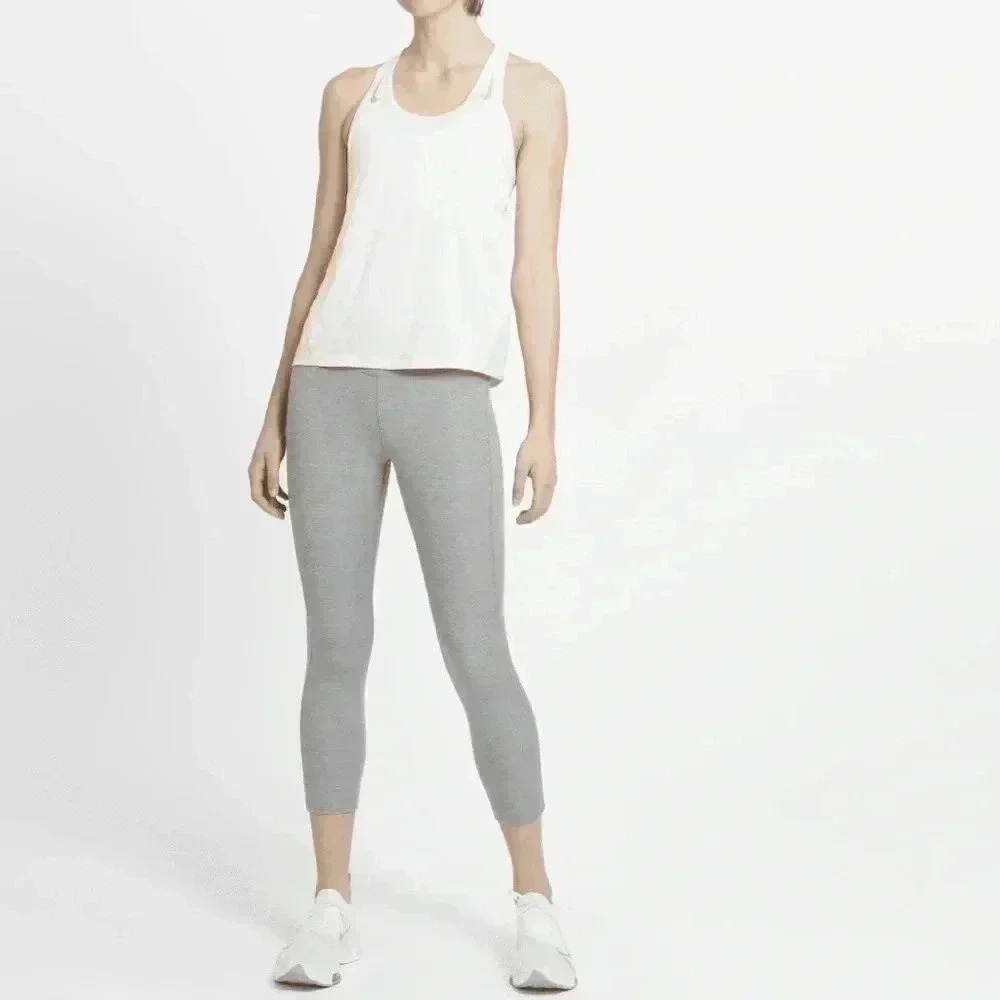 Nike Fast
Women's Mid-Rise Crop Running Leggings Size xs